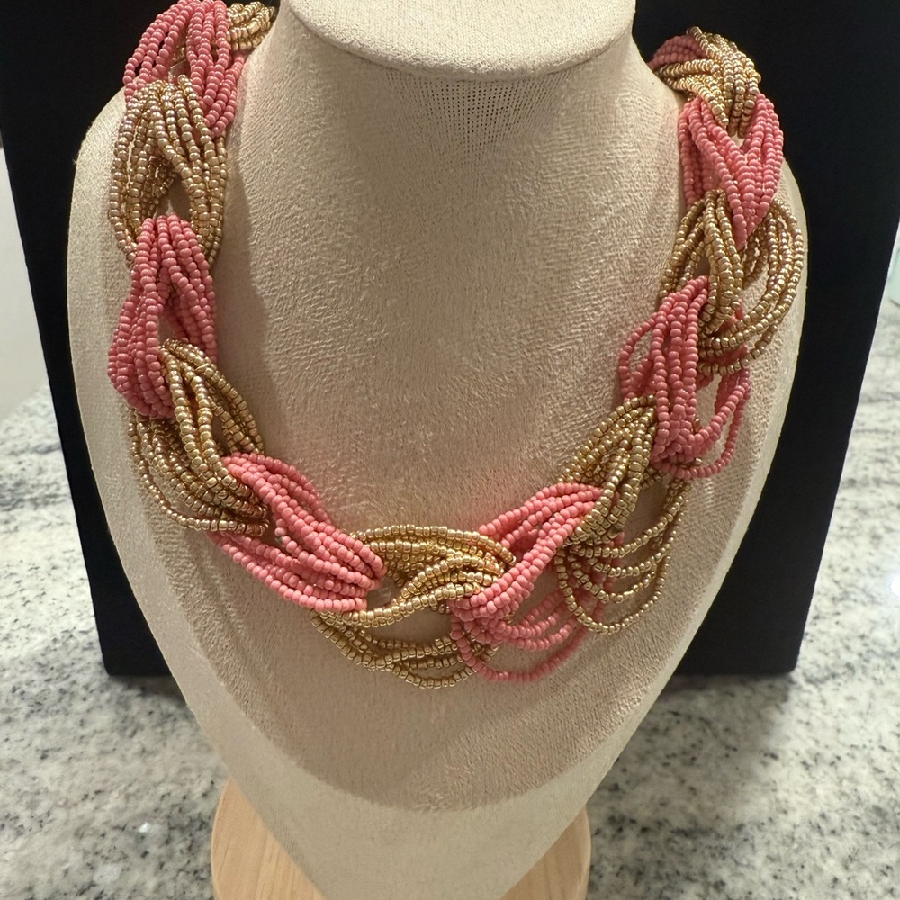 Elegant Pink and Gold Beaded Necklace